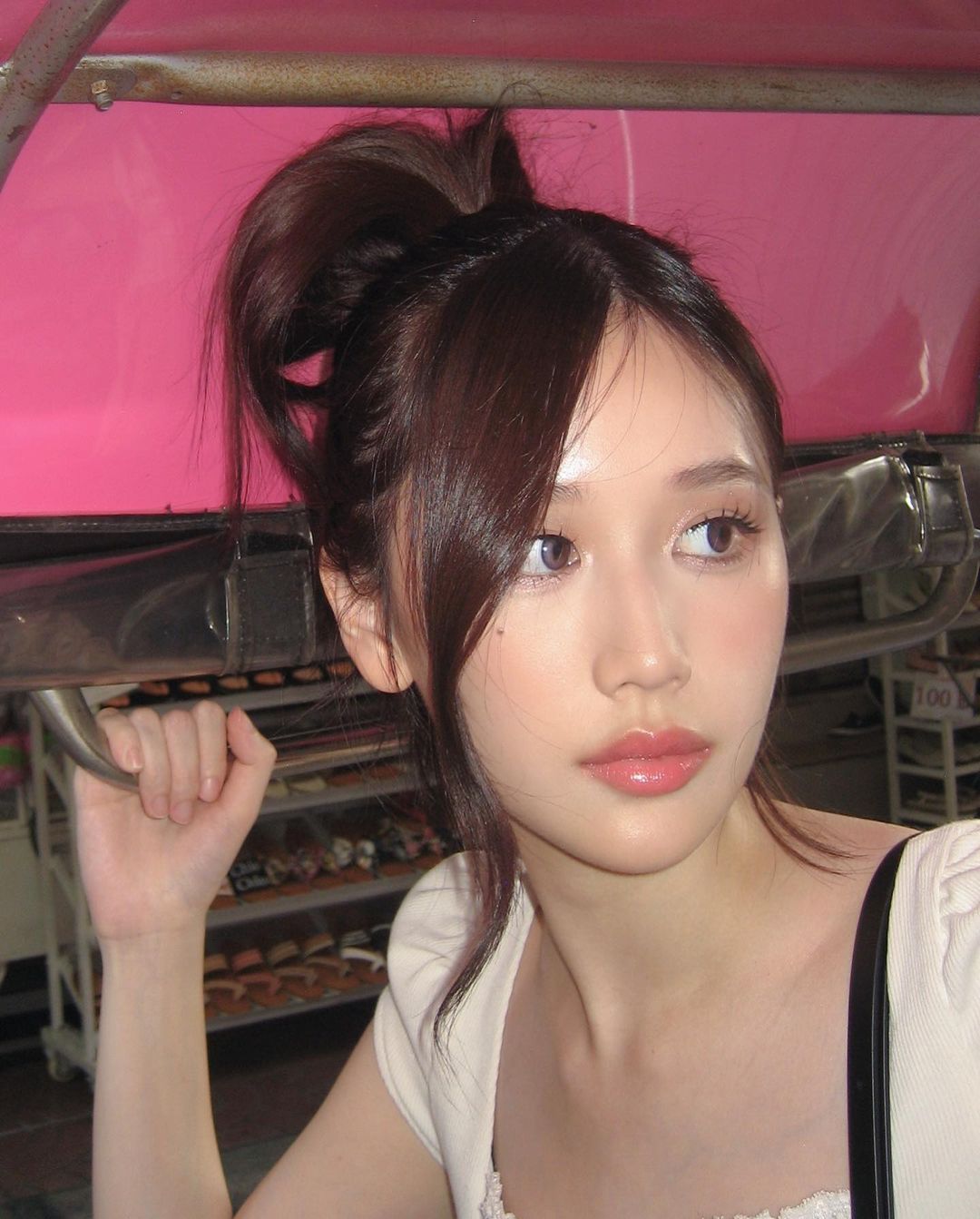 เจน - รมิดา จีรนรภัทร