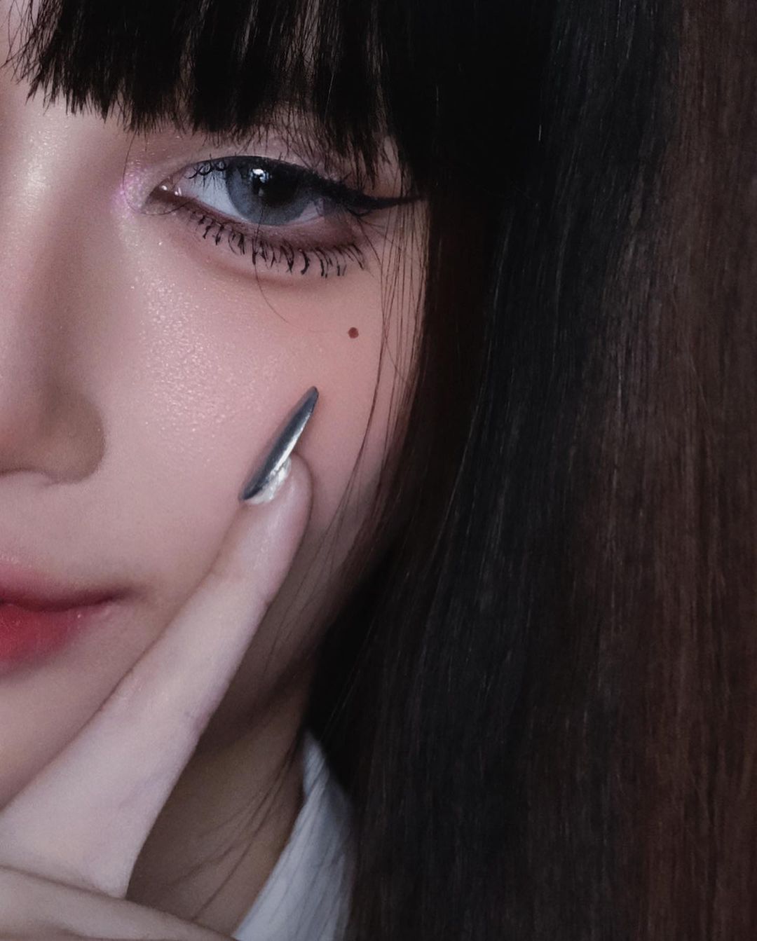 เจน - รมิดา จีรนรภัทร