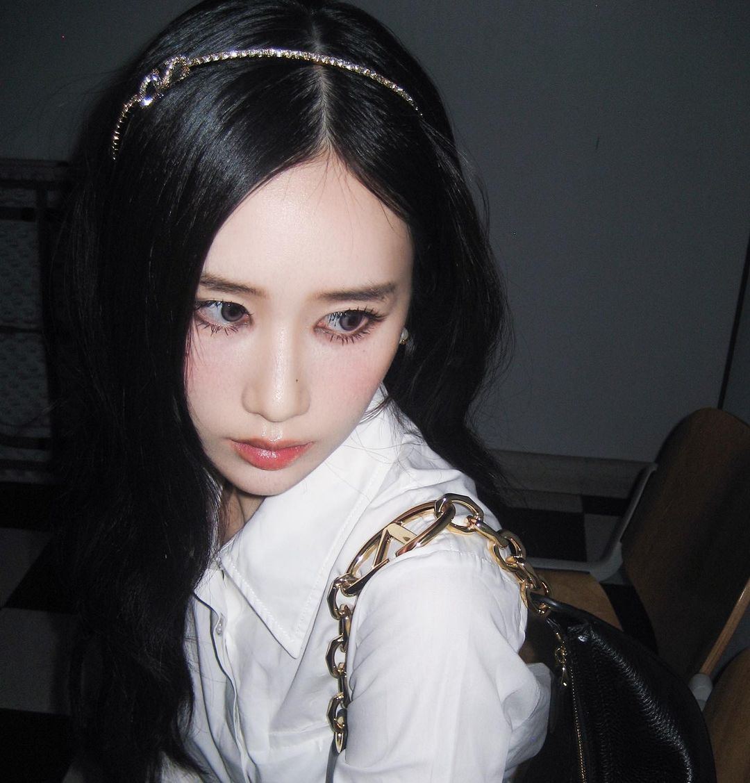 เจน - รมิดา จีรนรภัทร