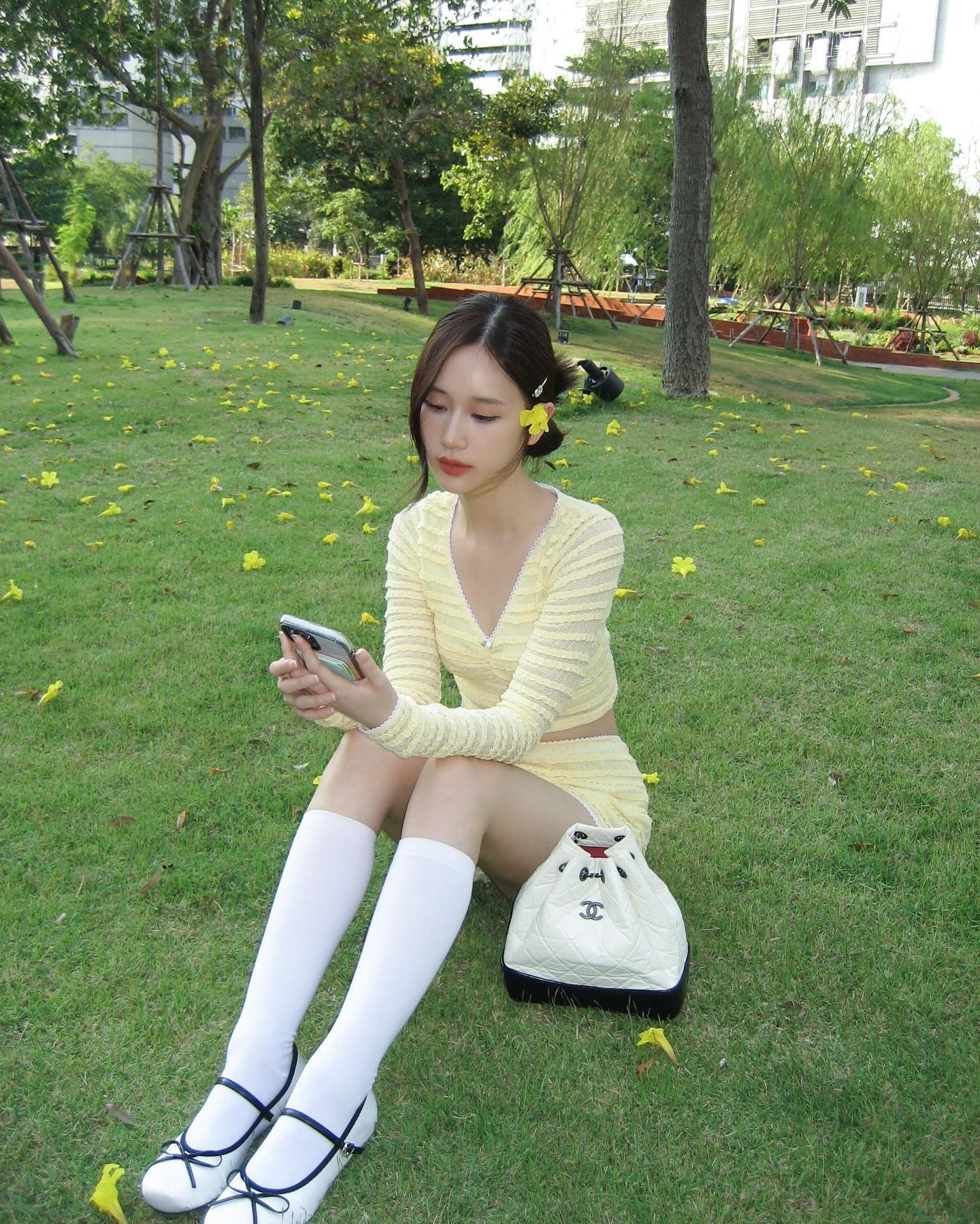 เจน - รมิดา จีรนรภัทร