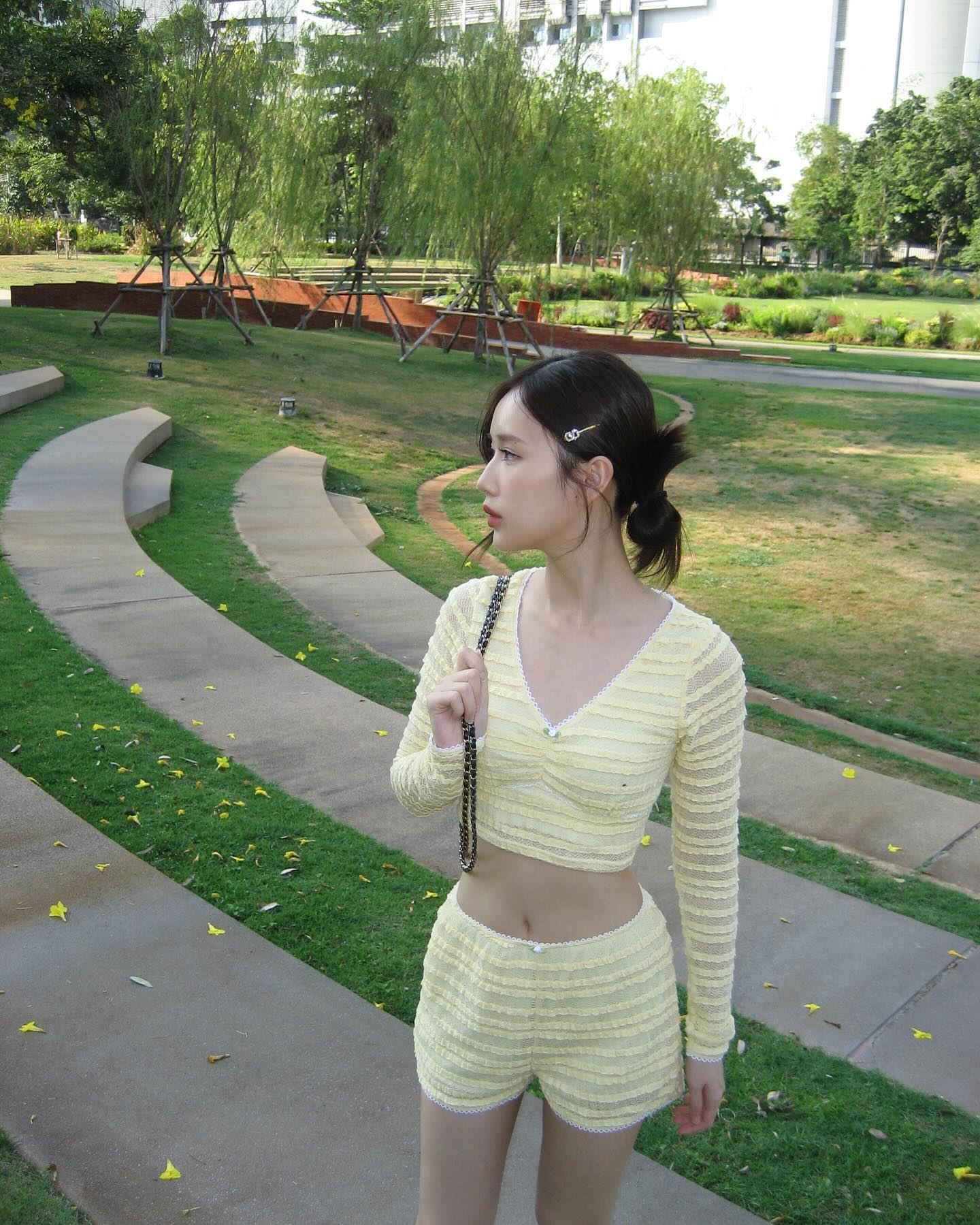 เจน - รมิดา จีรนรภัทร