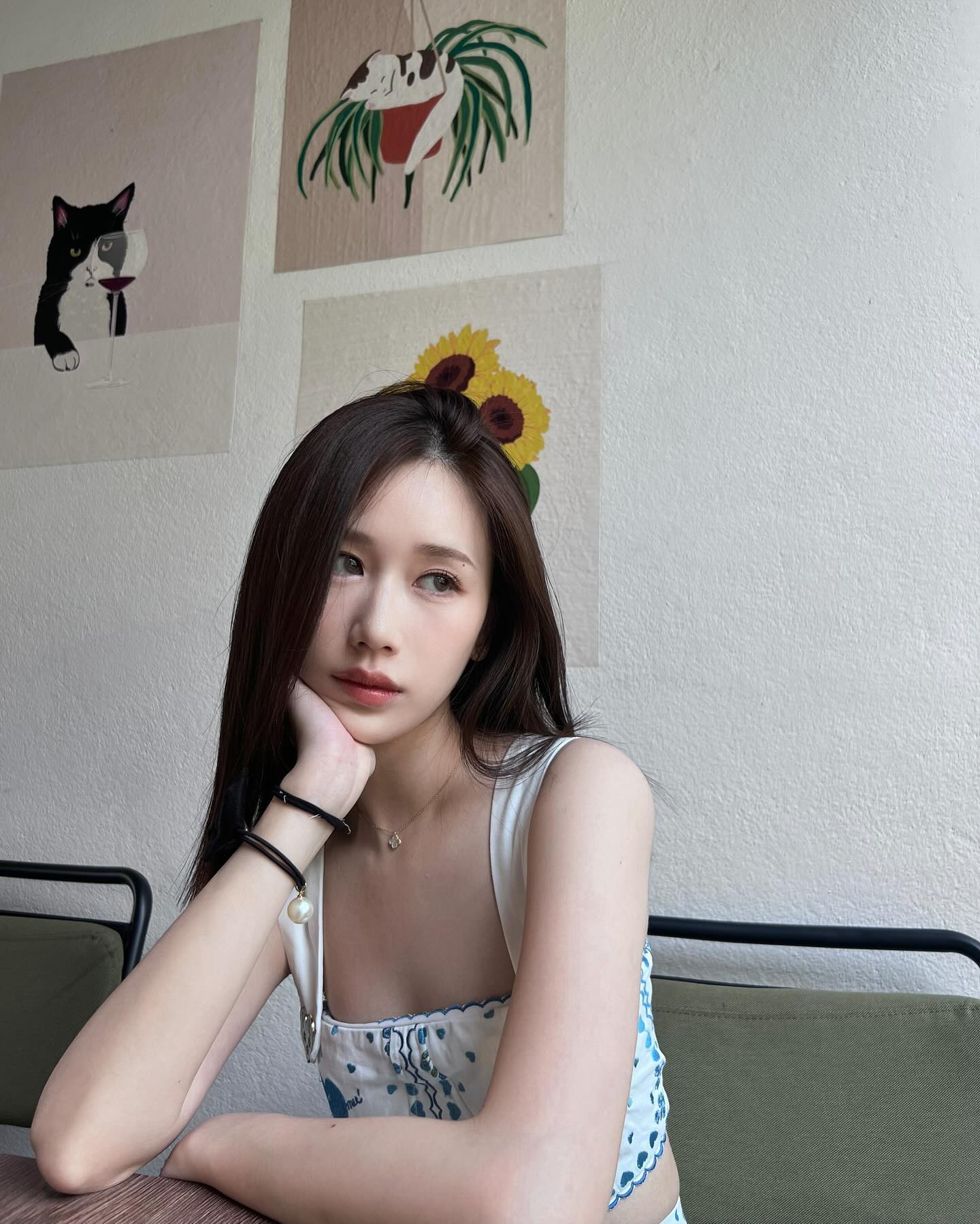 เจน - รมิดา จีรนรภัทร