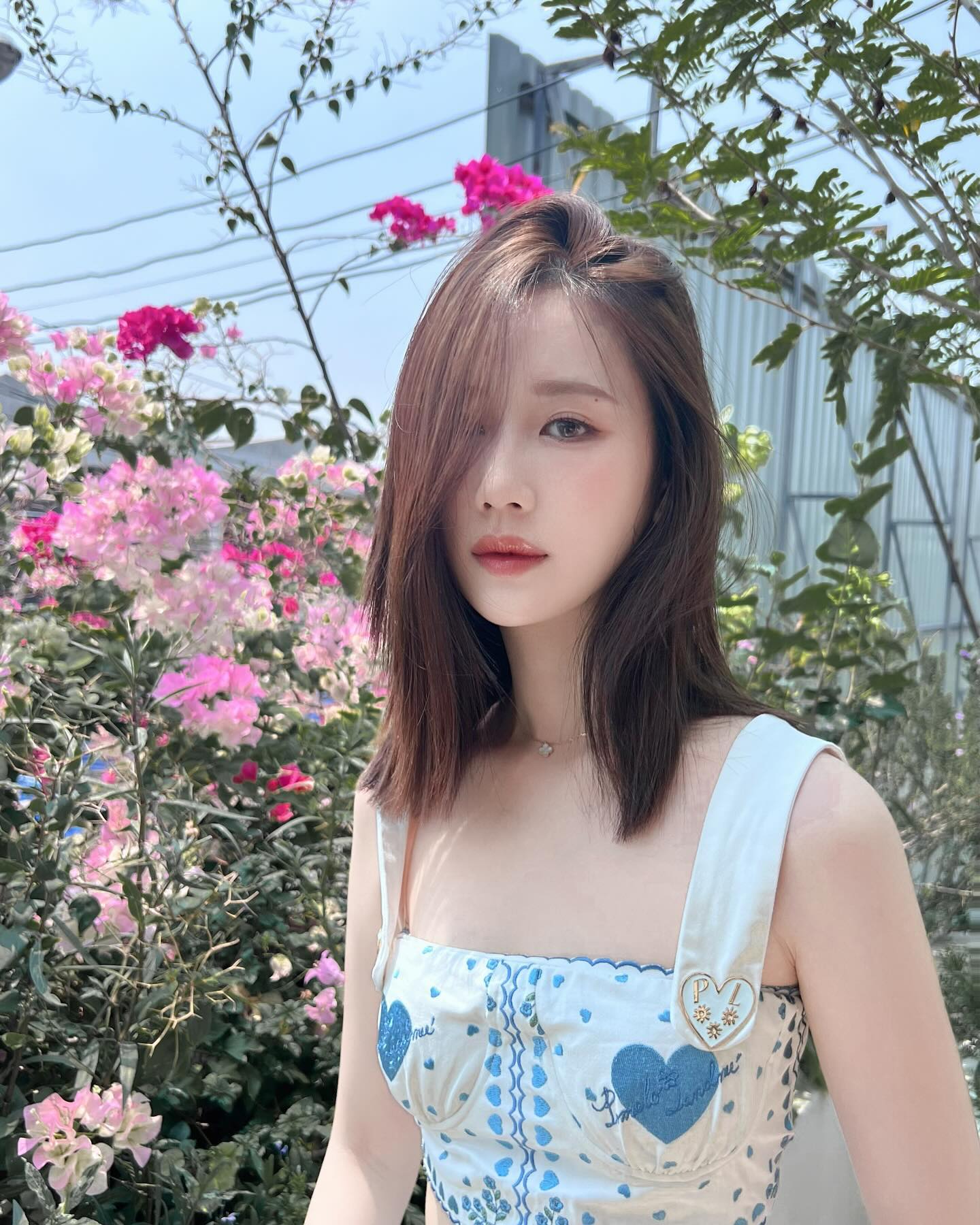 เจน - รมิดา จีรนรภัทร