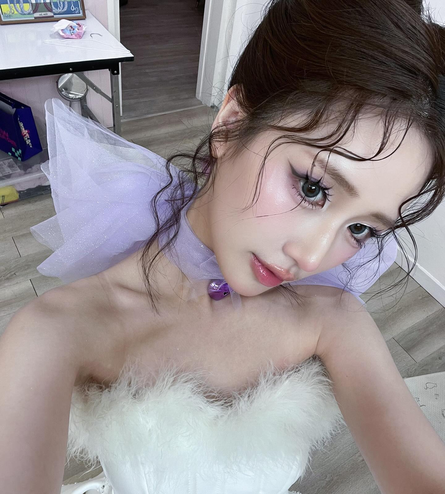 เจน - รมิดา จีรนรภัทร