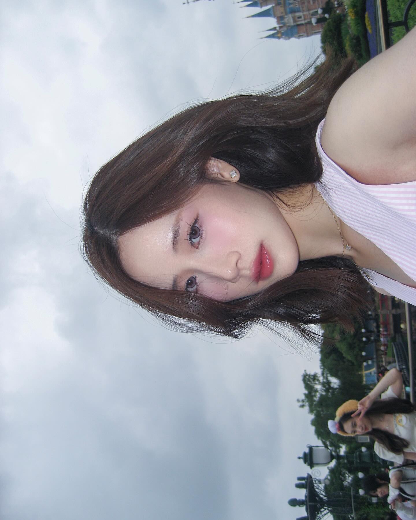 เจน - รมิดา จีรนรภัทร