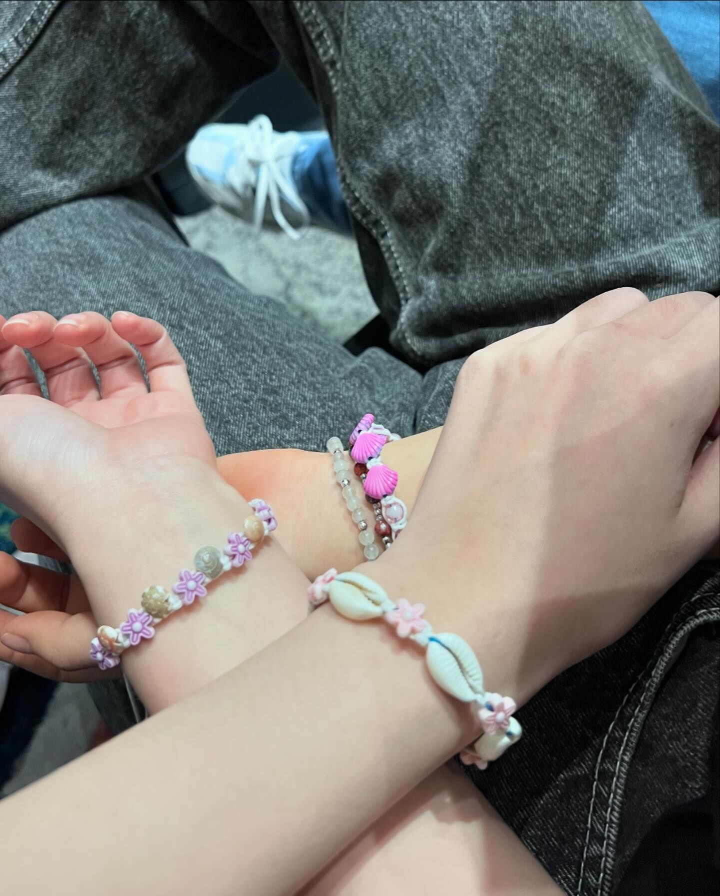 เจน - รมิดา จีรนรภัทร
