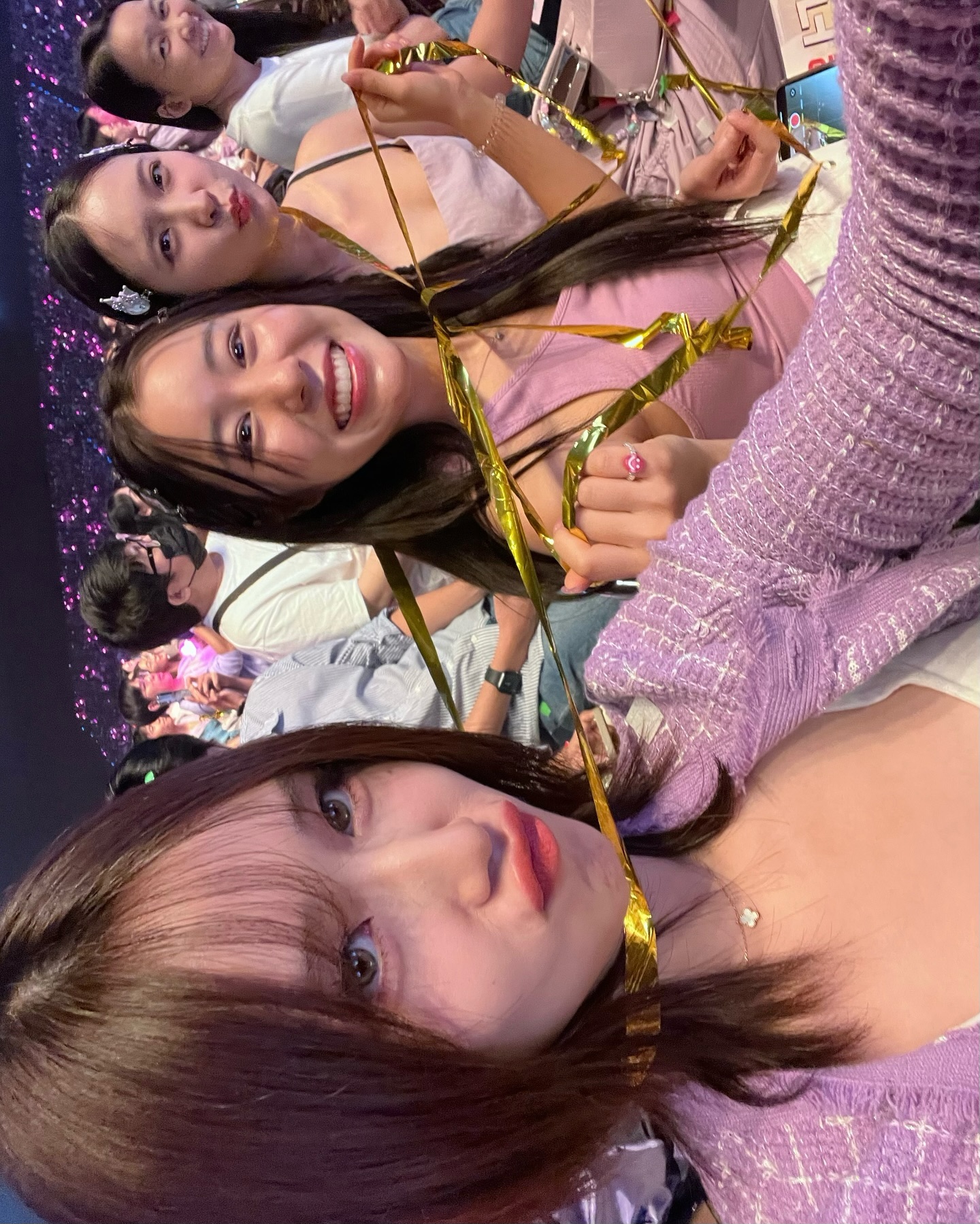 เจน - รมิดา จีรนรภัทร