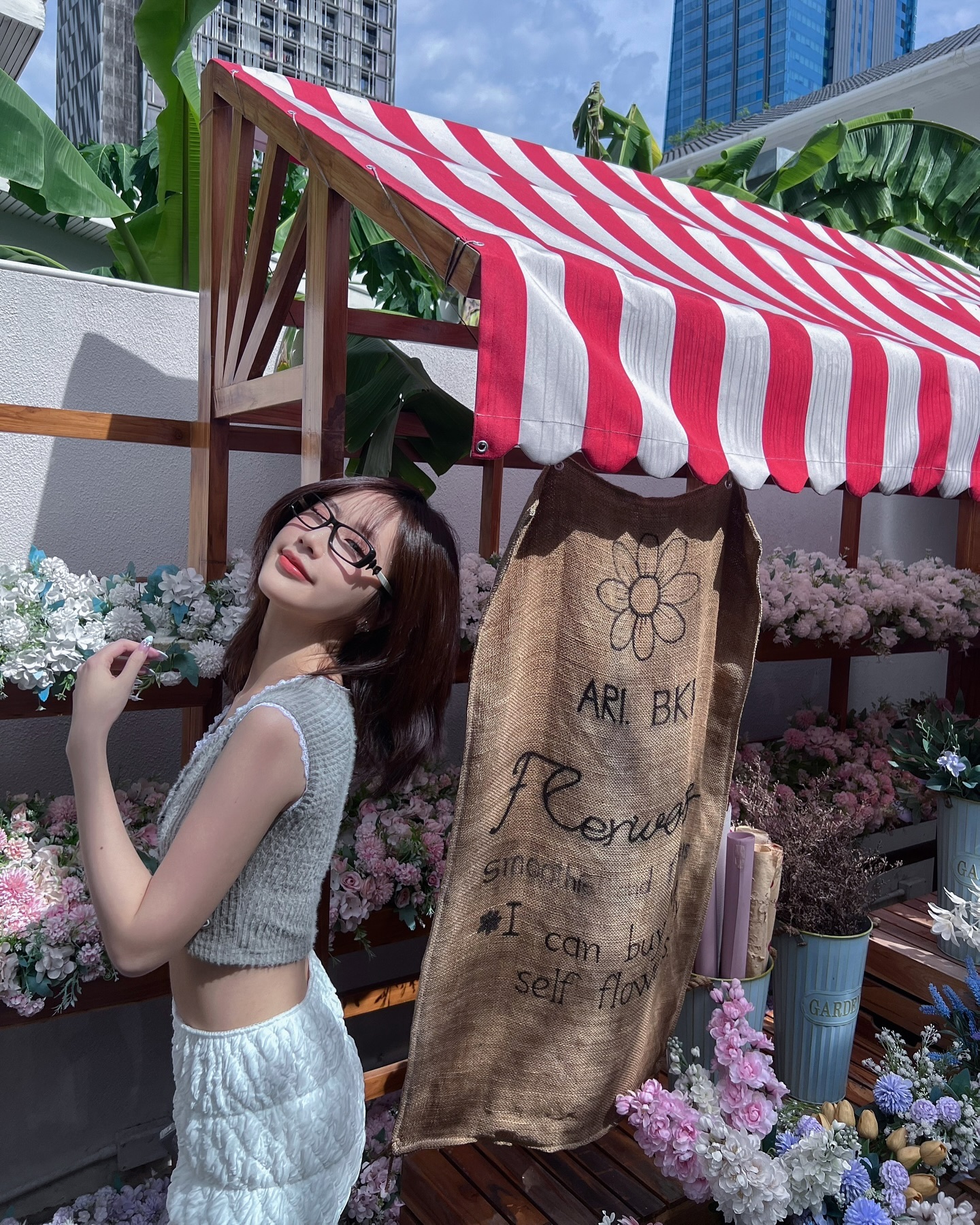 เจน - รมิดา จีรนรภัทร
