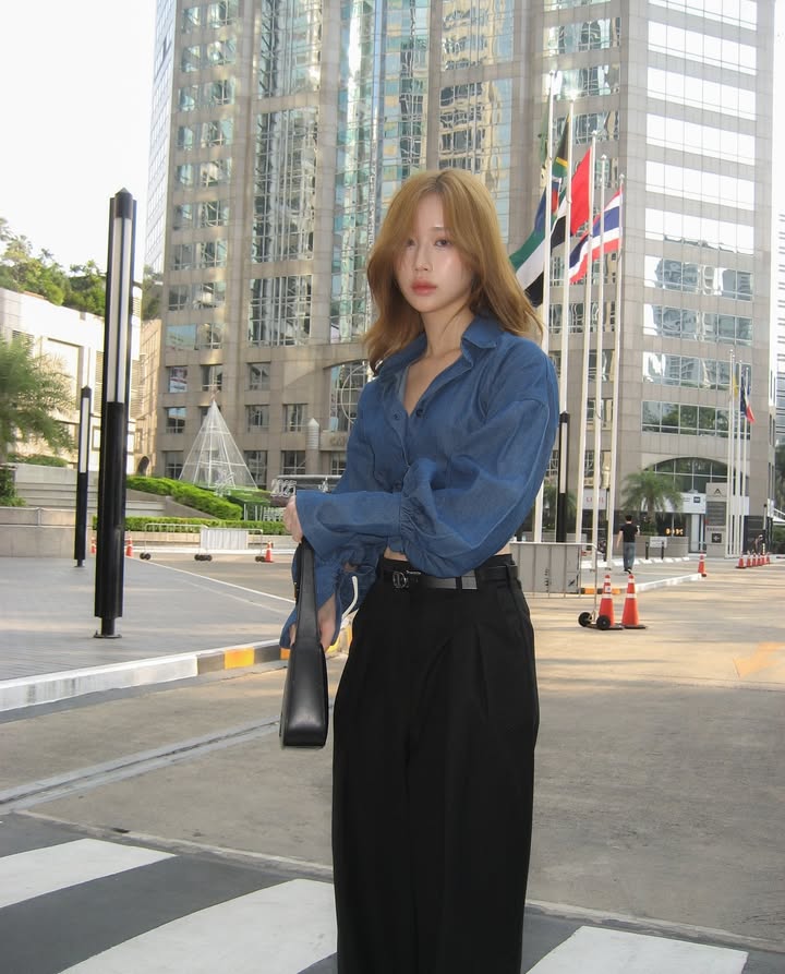 เจน - รมิดา จีรนรภัทร
