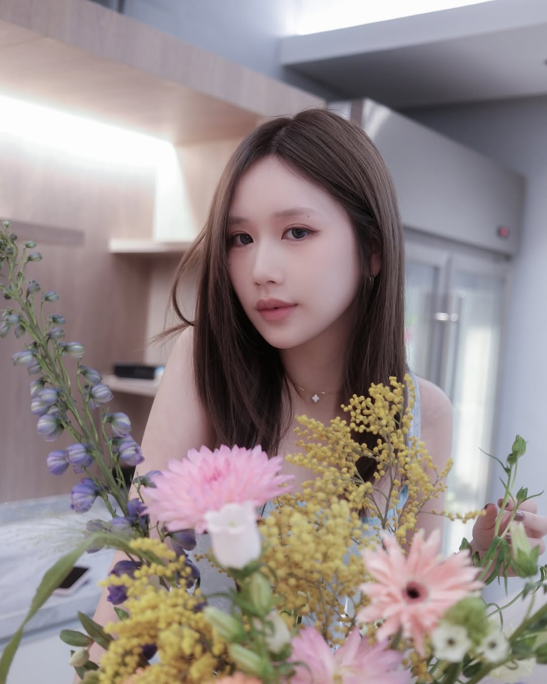 เจน - รมิดา จีรนรภัทร