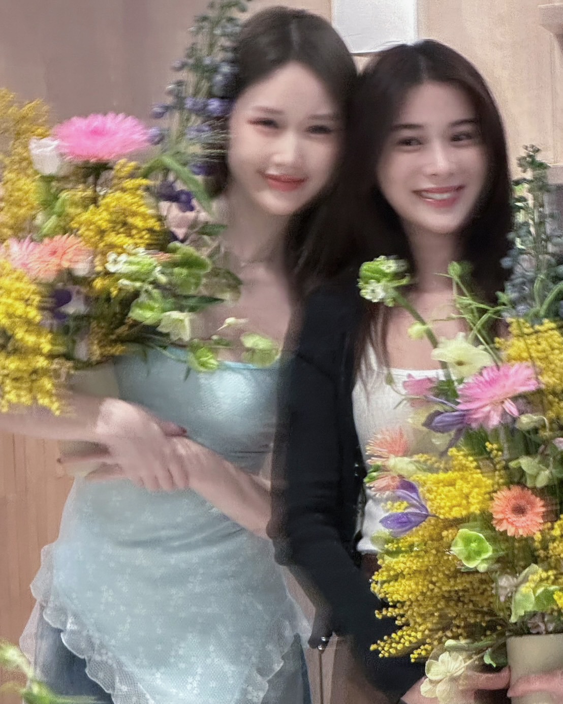 เจน - รมิดา จีรนรภัทร