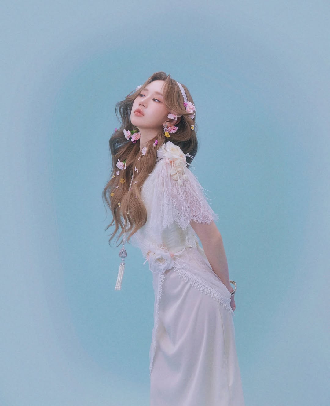 เจน - รมิดา จีรนรภัทร