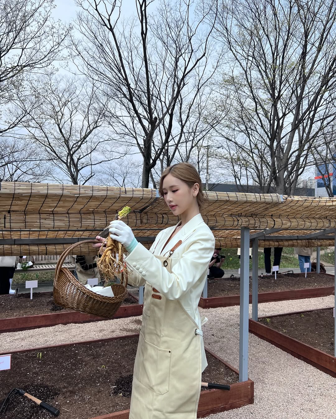 เจน - รมิดา จีรนรภัทร