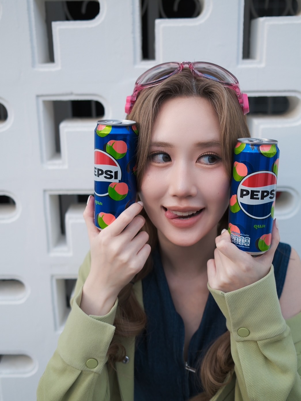 เจน - รมิดา จีรนรภัทร