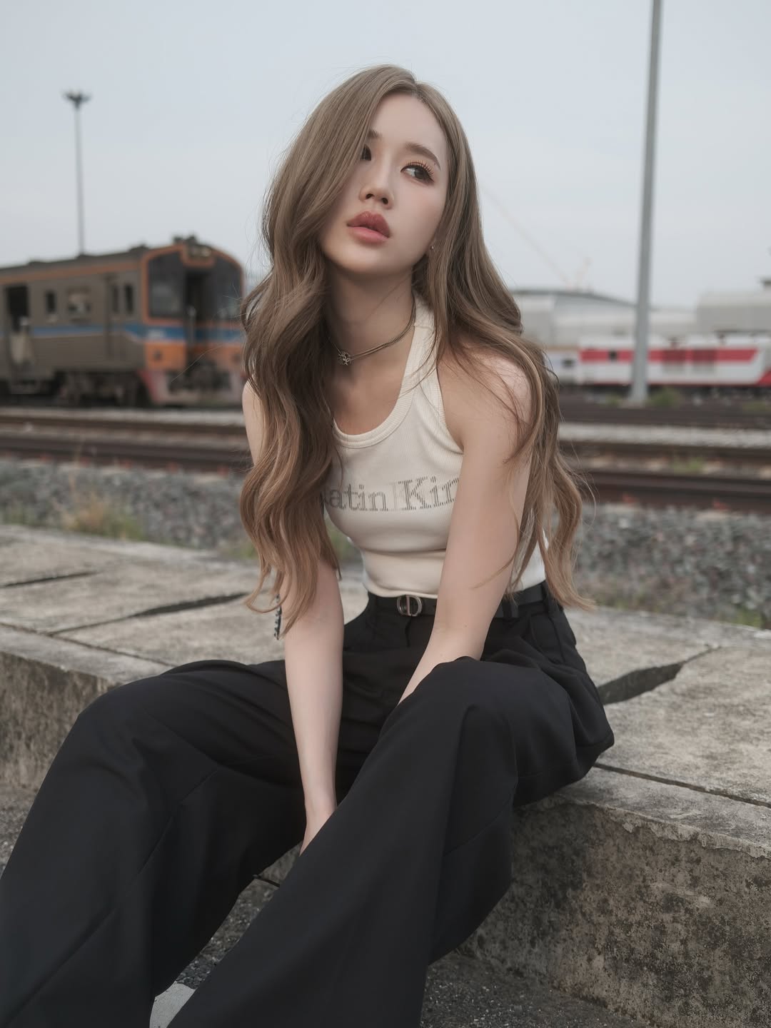เจน - รมิดา จีรนรภัทร