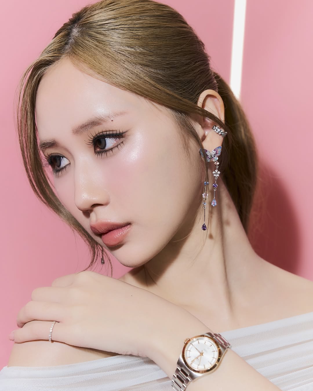 เจน - รมิดา จีรนรภัทร