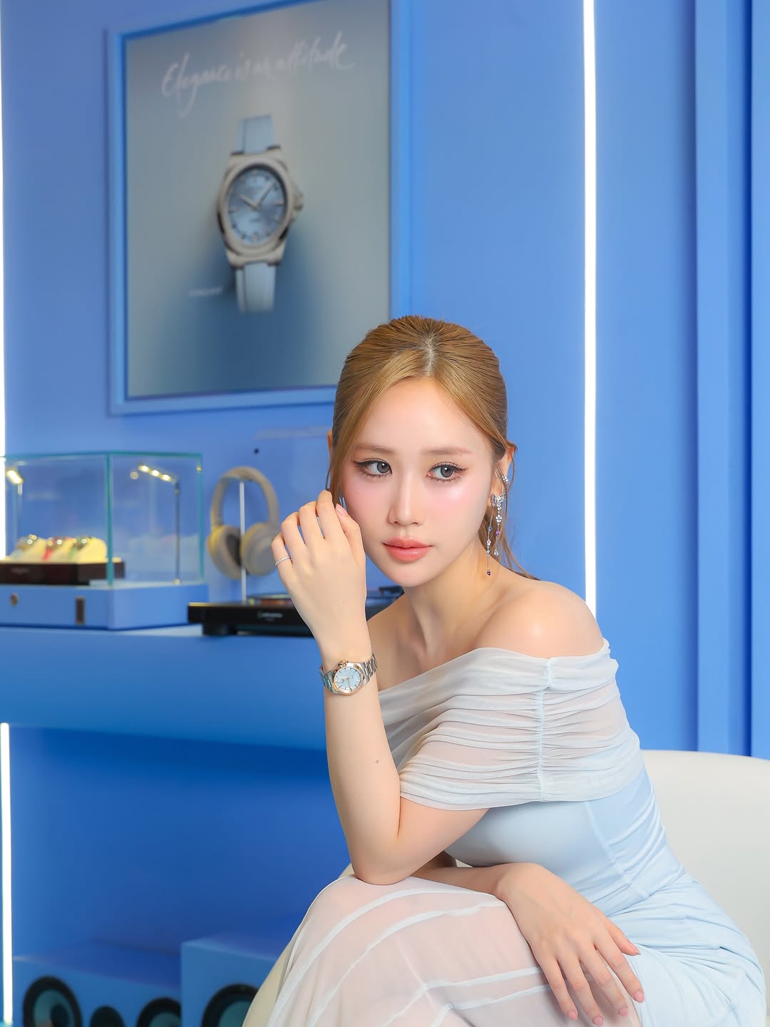 เจน - รมิดา จีรนรภัทร