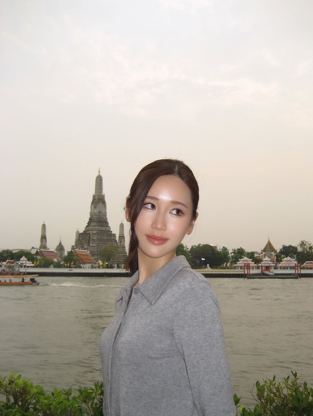 เจน - รมิดา จีรนรภัทร