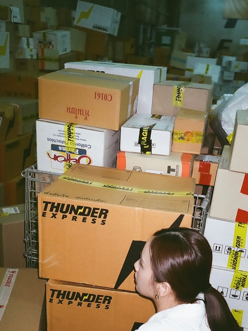 เจน - รมิดา จีรนรภัทร