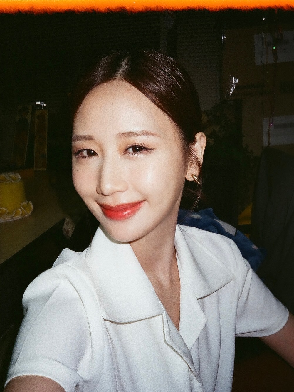 เจน - รมิดา จีรนรภัทร