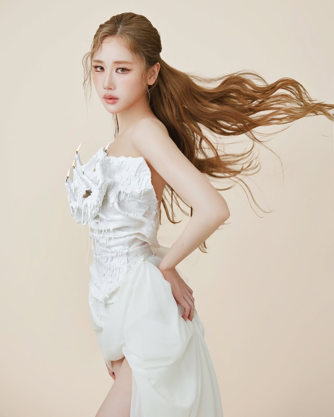 เจน - รมิดา จีรนรภัทร