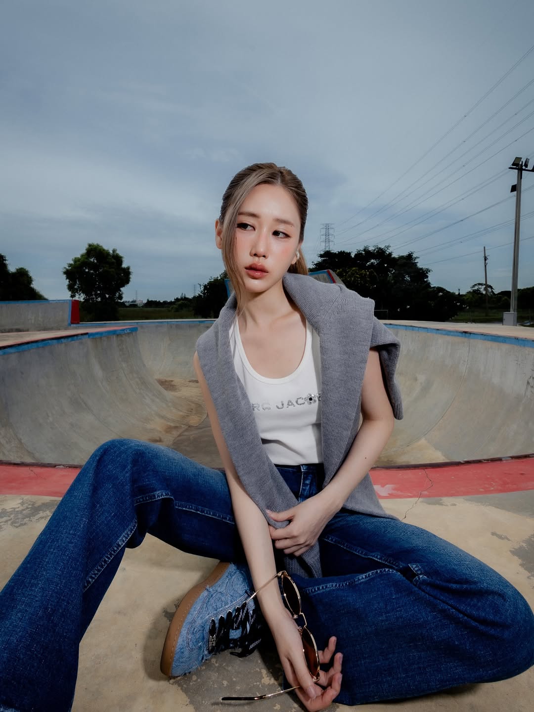 เจน - รมิดา จีรนรภัทร