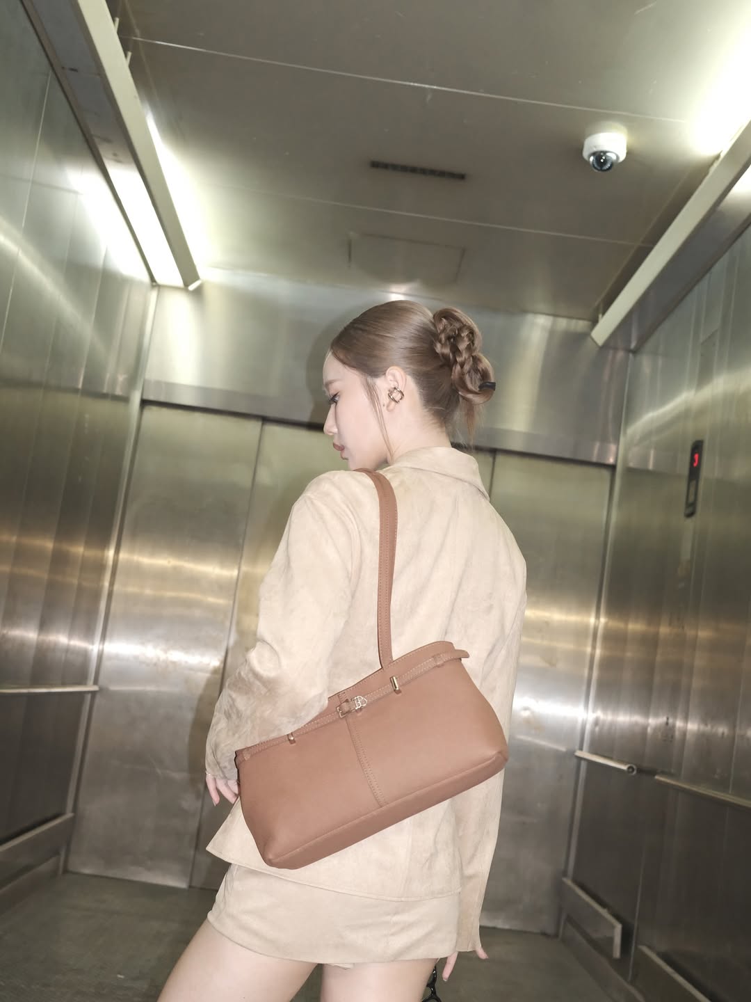 เจน - รมิดา จีรนรภัทร