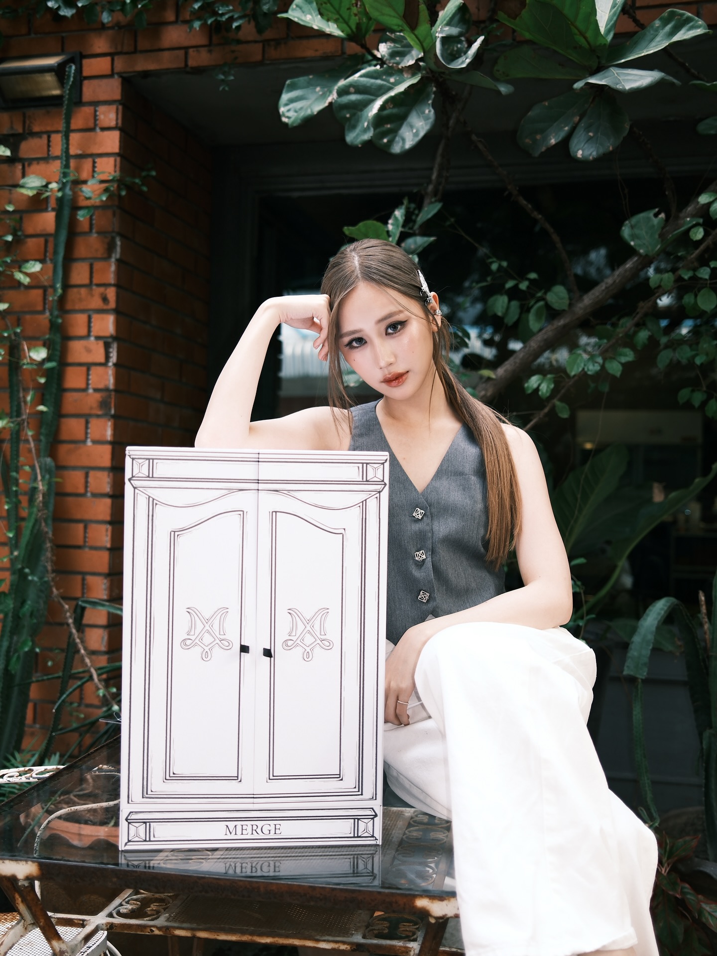 เจน - รมิดา จีรนรภัทร