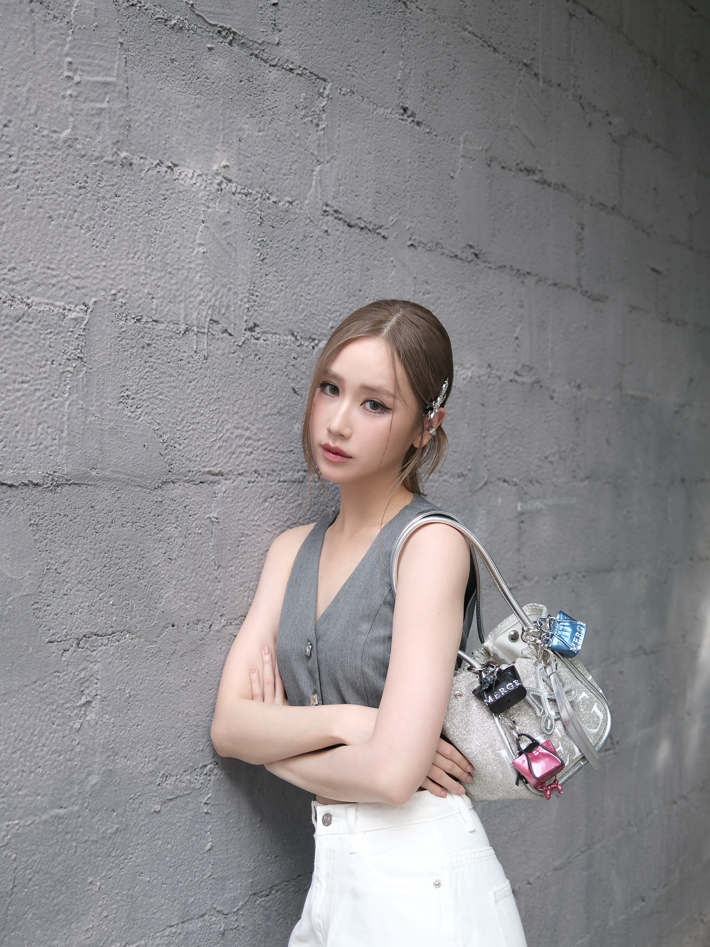 เจน - รมิดา จีรนรภัทร