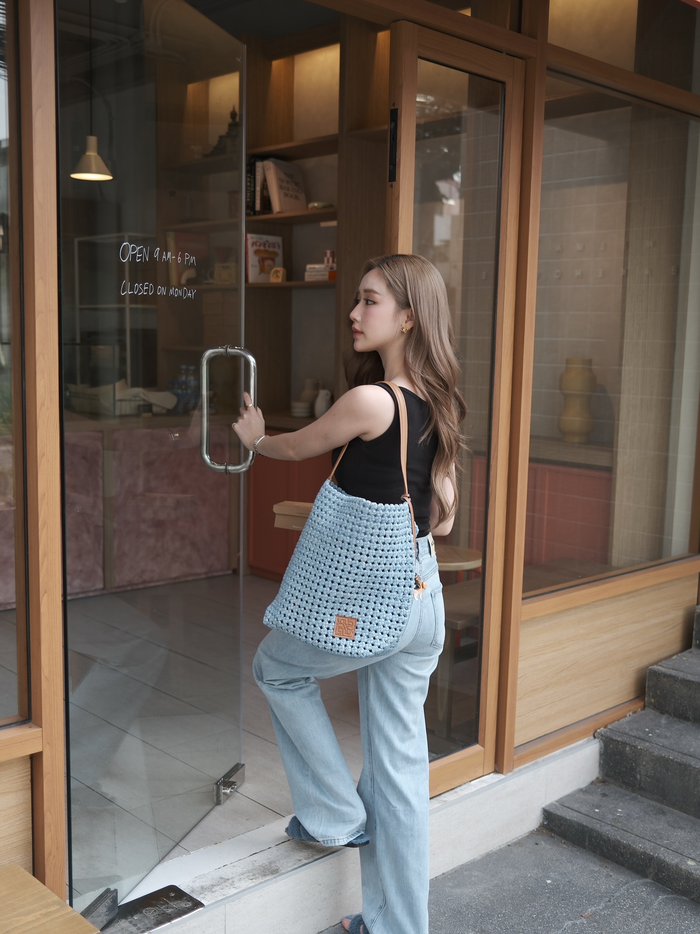 เจน - รมิดา จีรนรภัทร