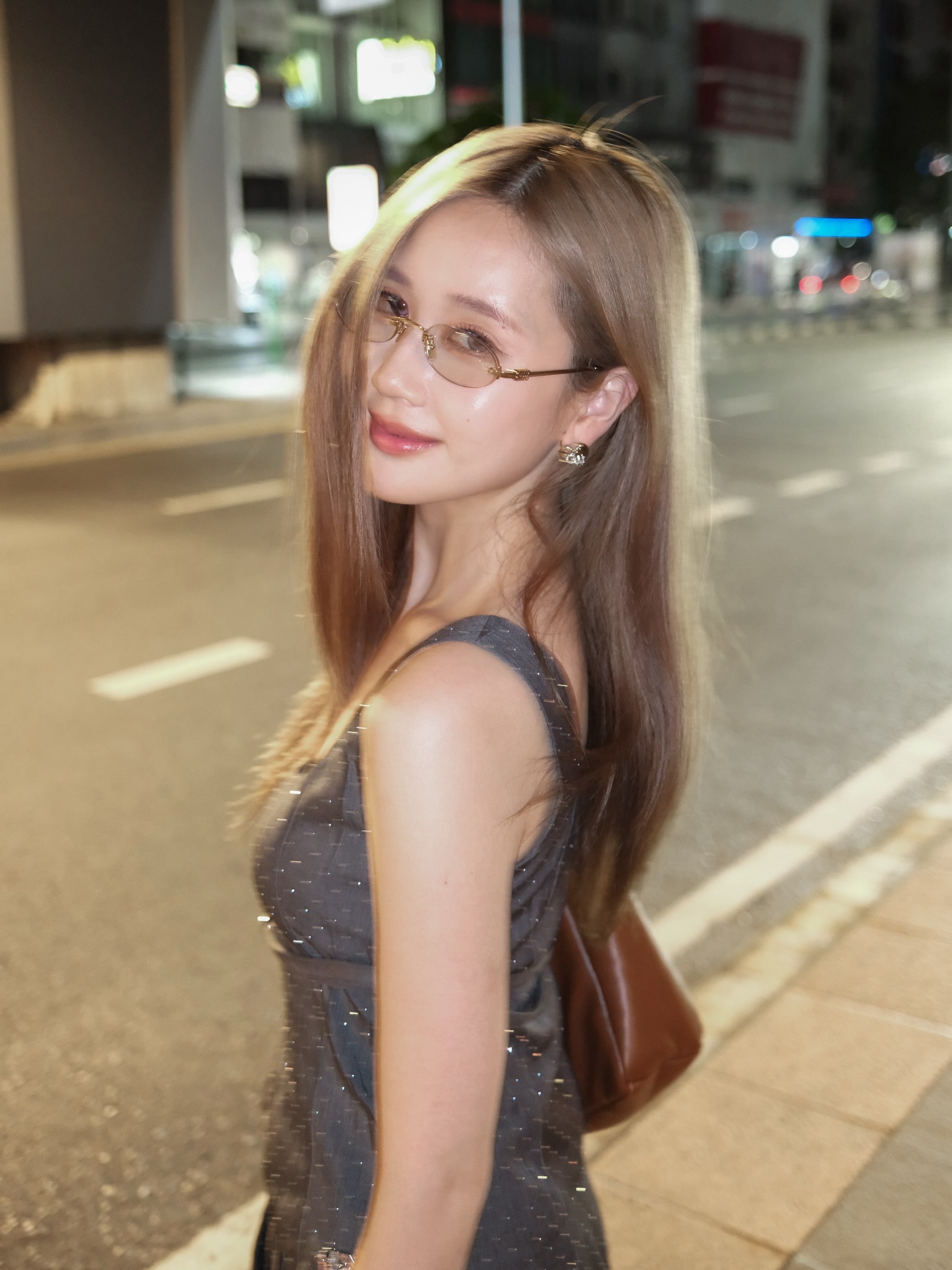 เจน - รมิดา จีรนรภัทร
