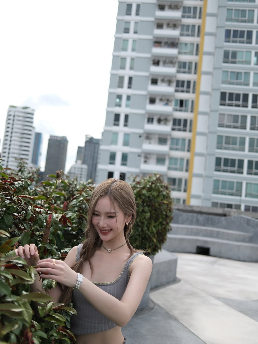เจน - รมิดา จีรนรภัทร