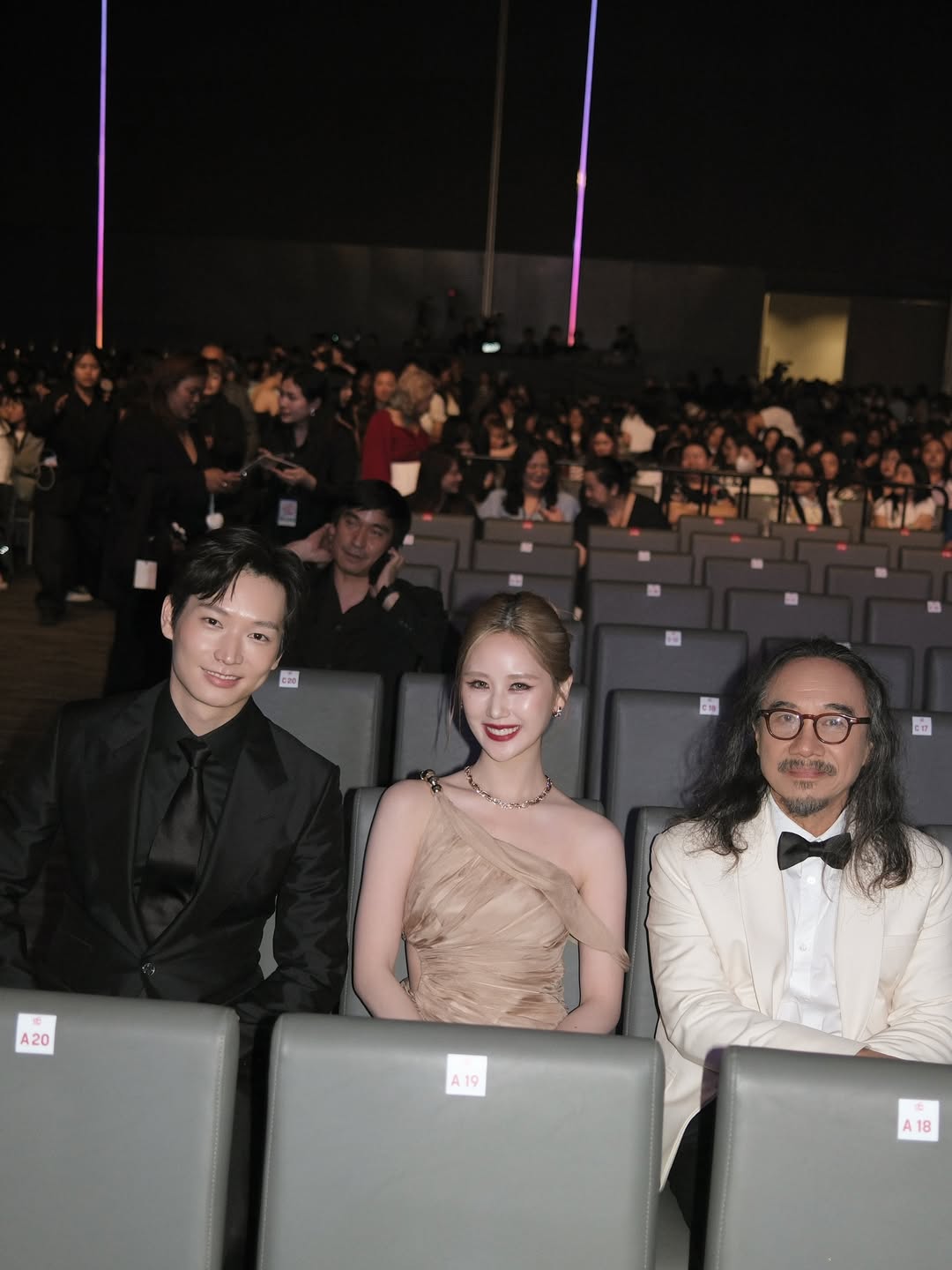 เจน - รมิดา จีรนรภัทร