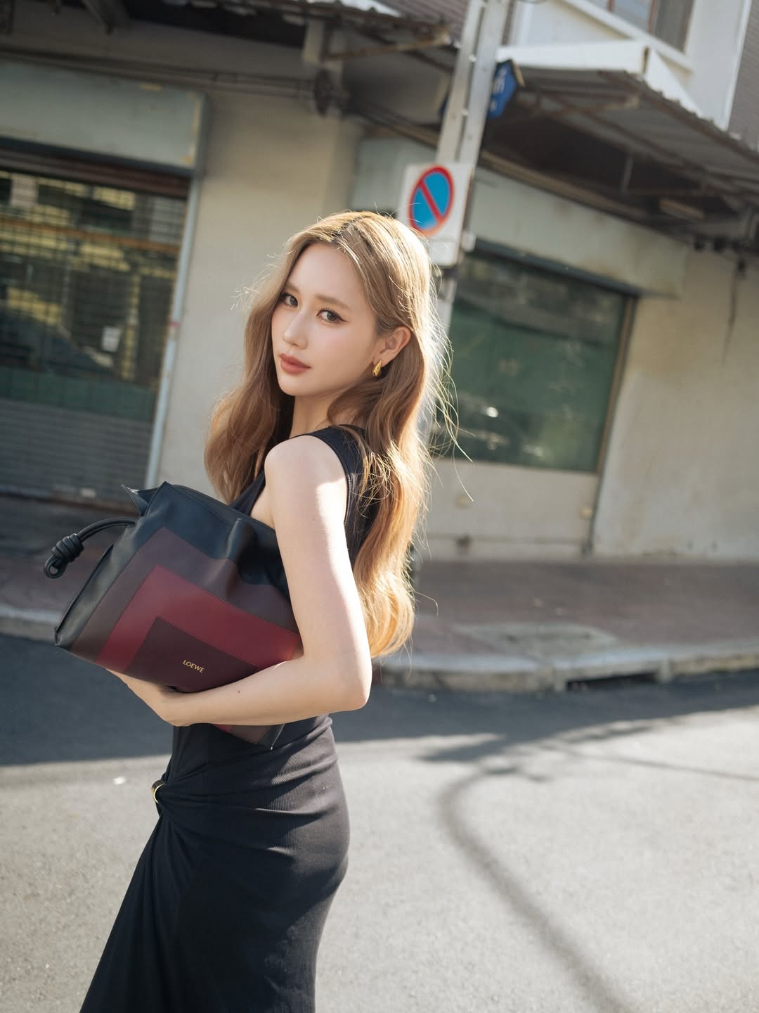 เจน - รมิดา จีรนรภัทร