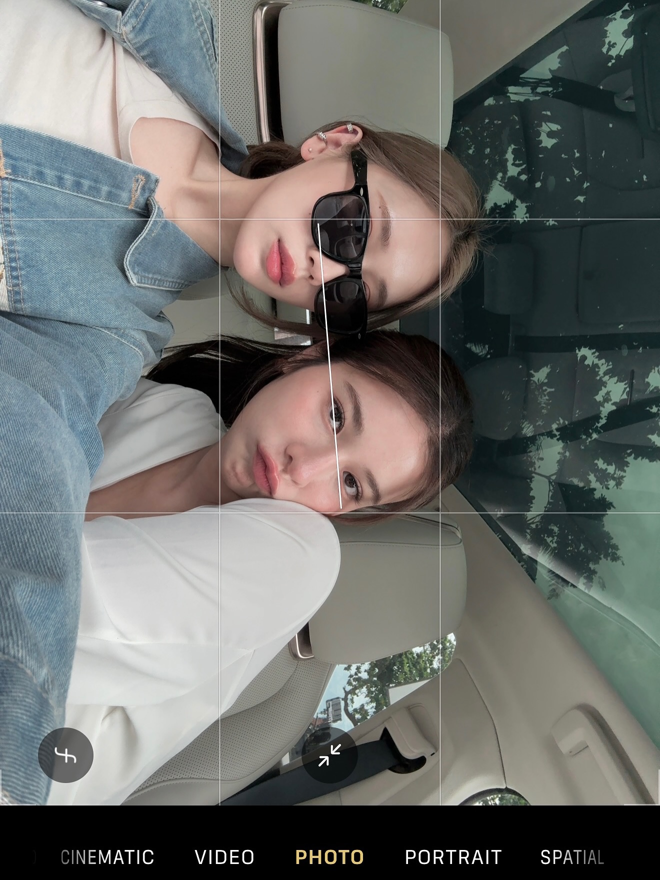 เจน - รมิดา จีรนรภัทร