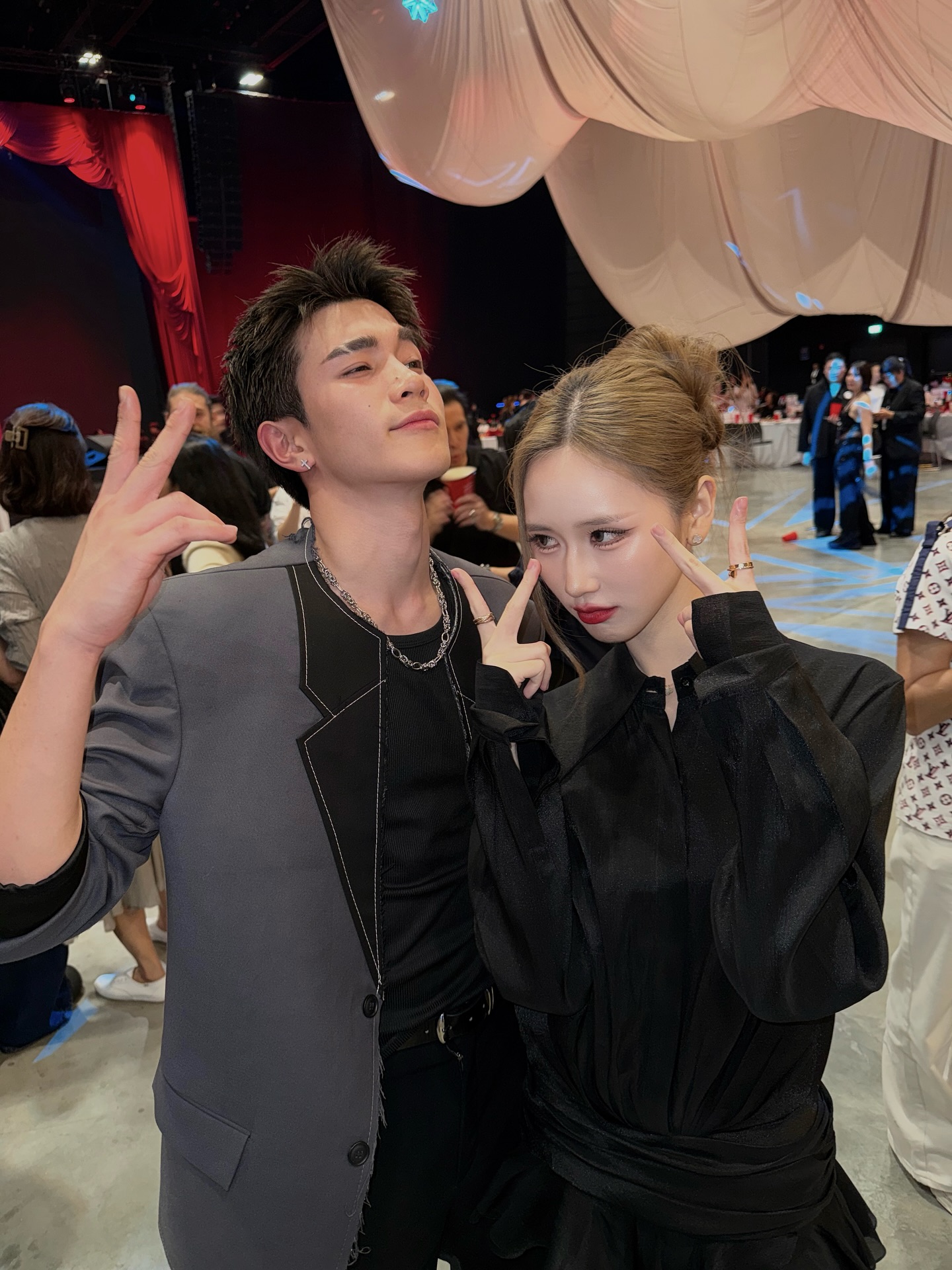 เจน - รมิดา จีรนรภัทร