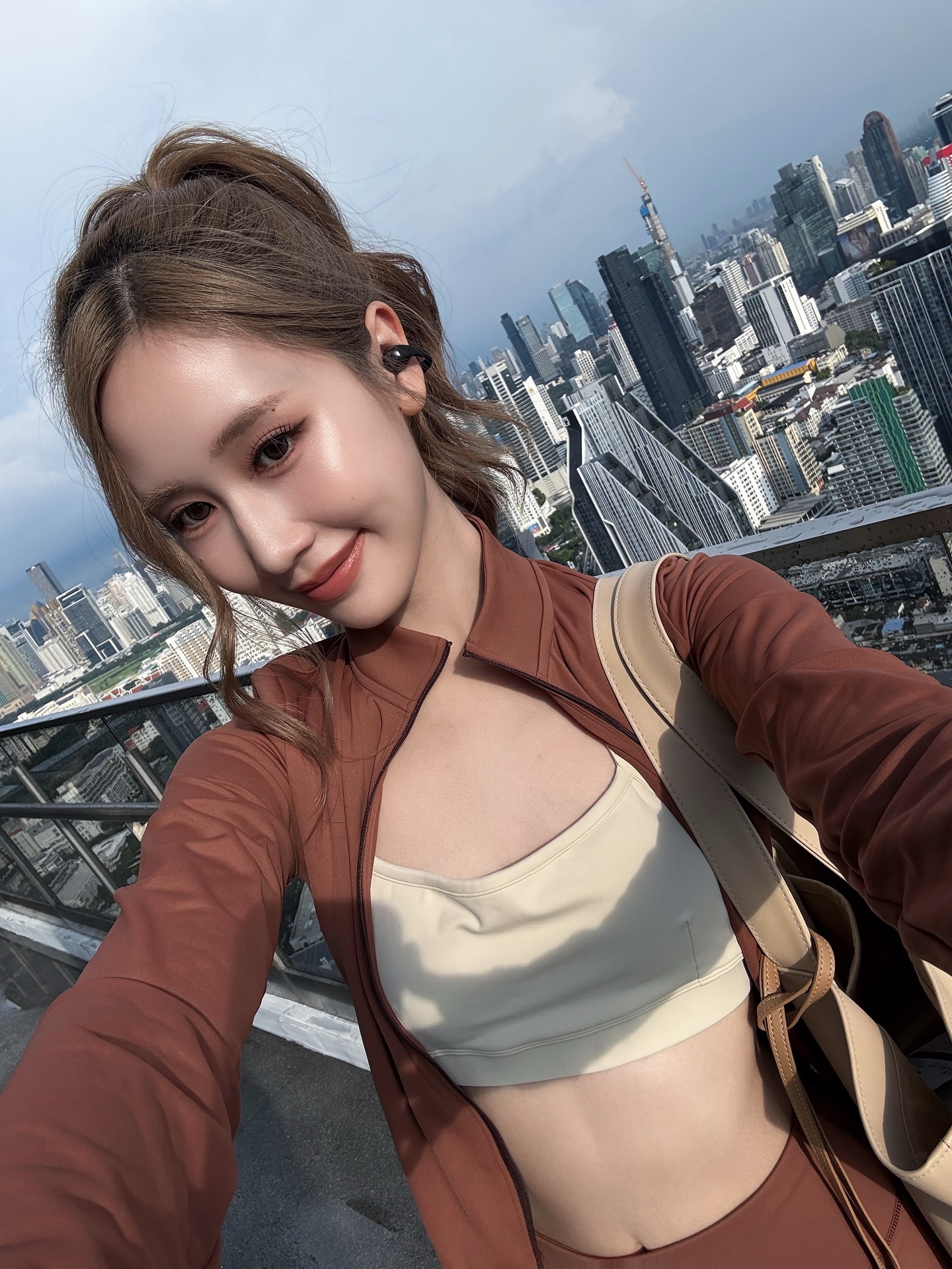 เจน - รมิดา จีรนรภัทร