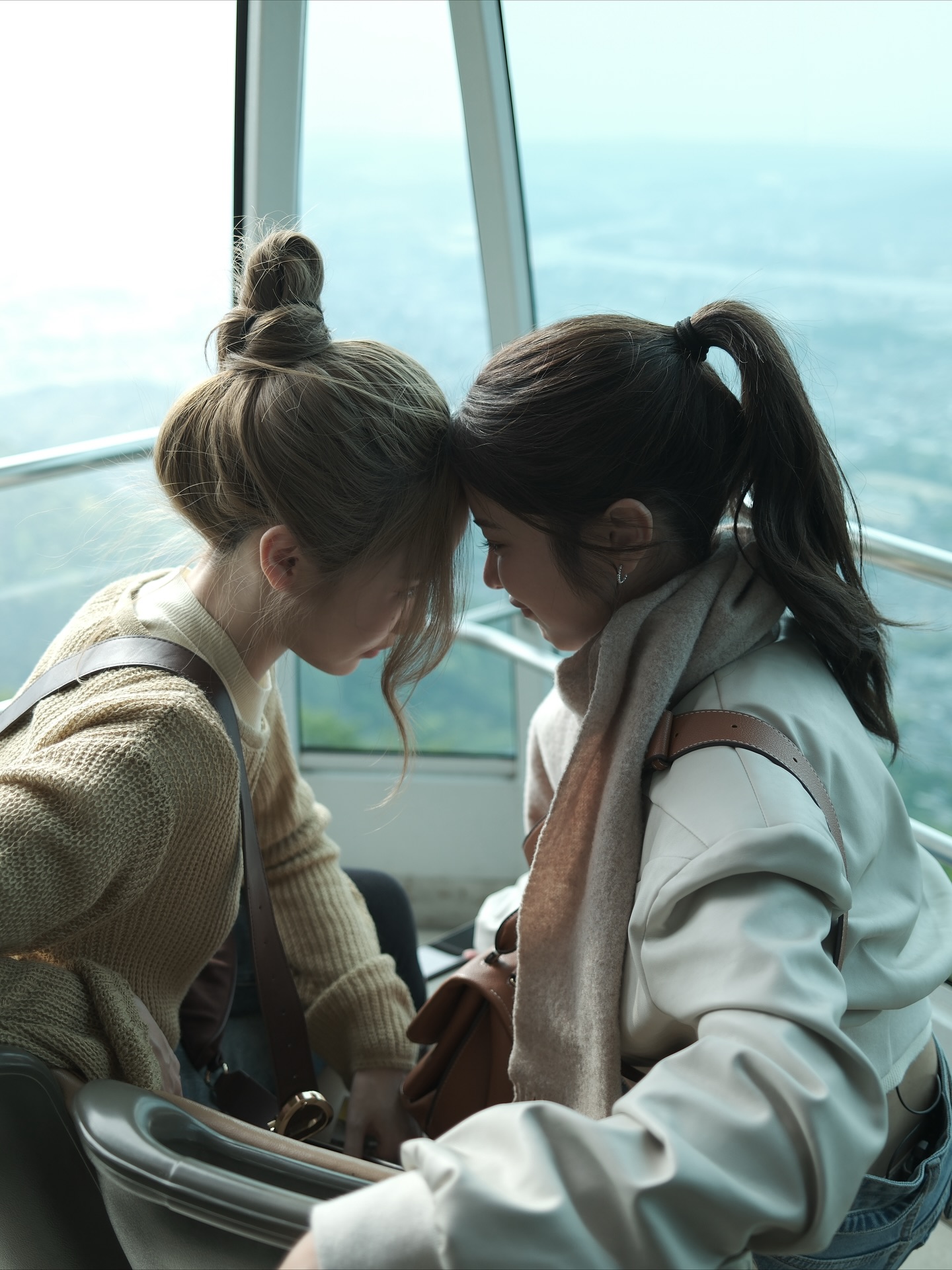 เจน - รมิดา จีรนรภัทร
