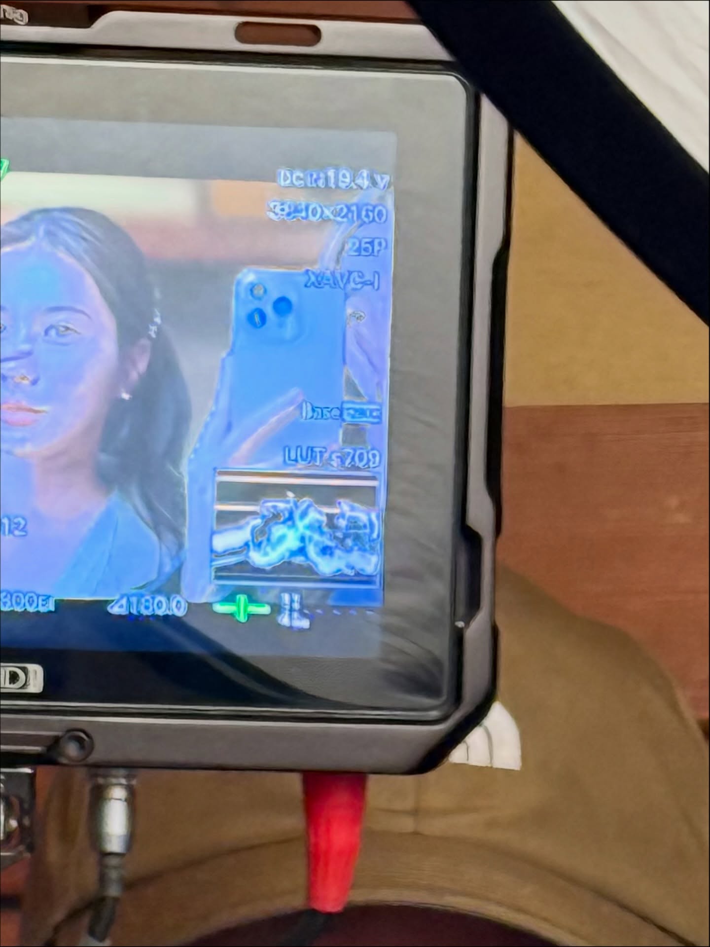 เจน - รมิดา จีรนรภัทร