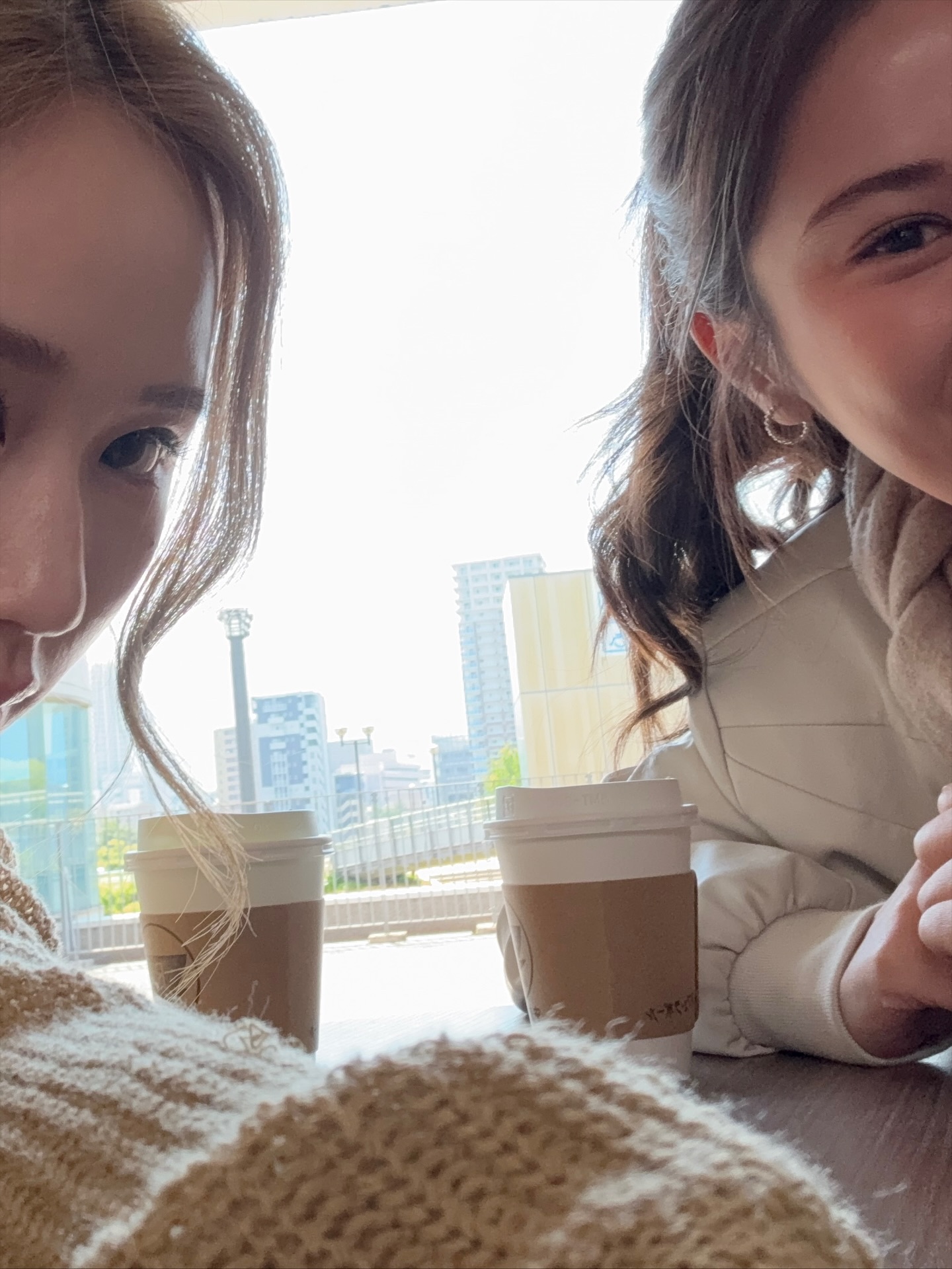 เจน - รมิดา จีรนรภัทร