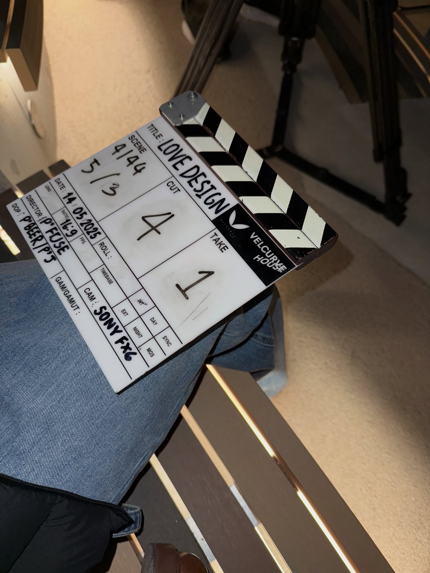 เจน - รมิดา จีรนรภัทร