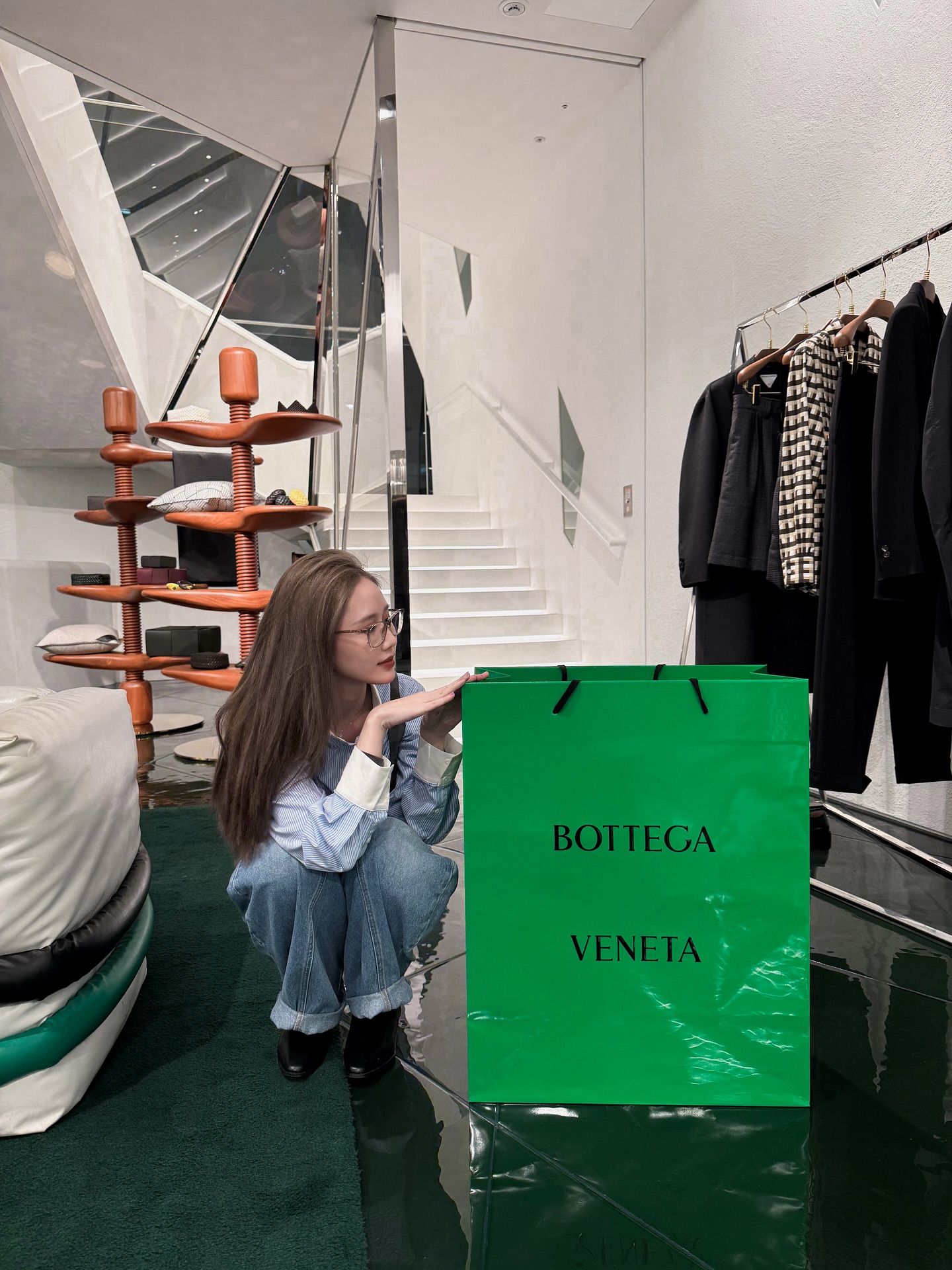 เจน - รมิดา จีรนรภัทร