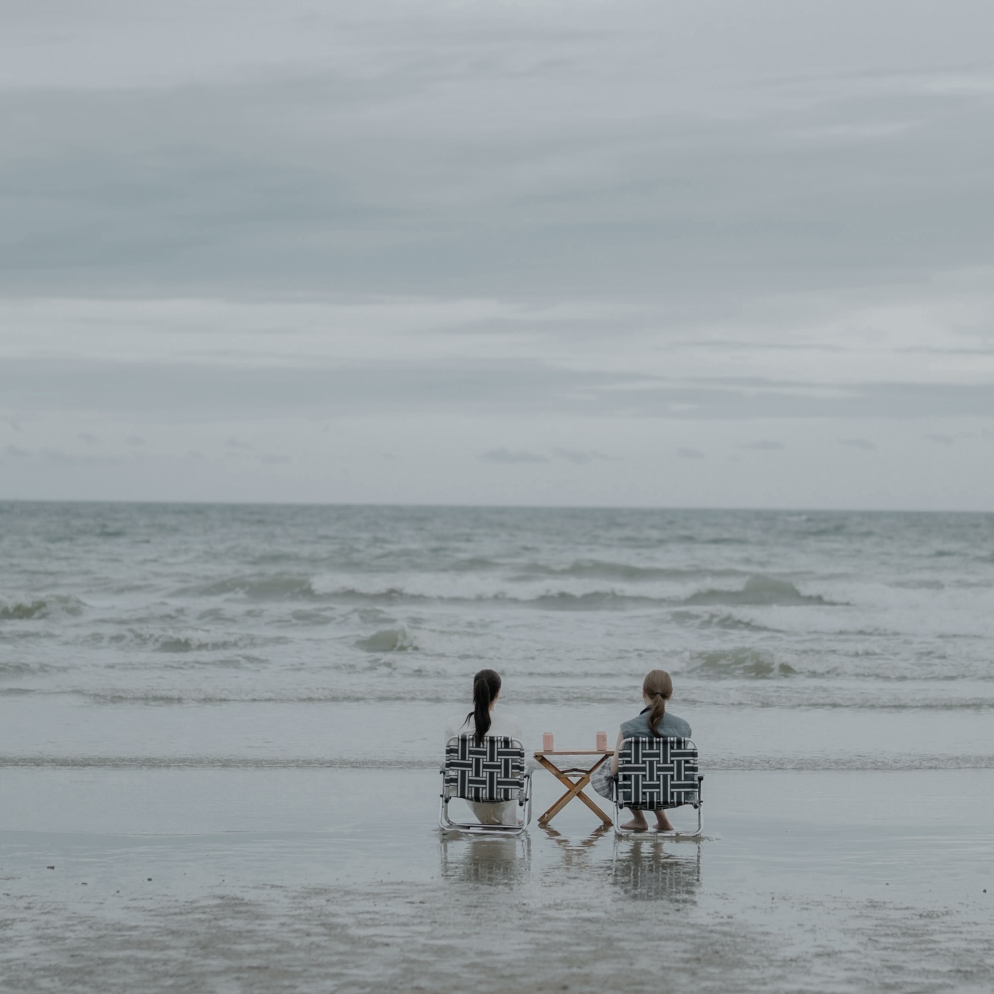 เจน - รมิดา จีรนรภัทร