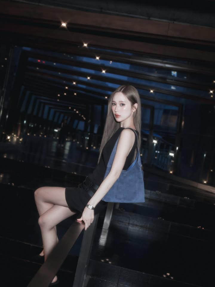 เจน - รมิดา จีรนรภัทร