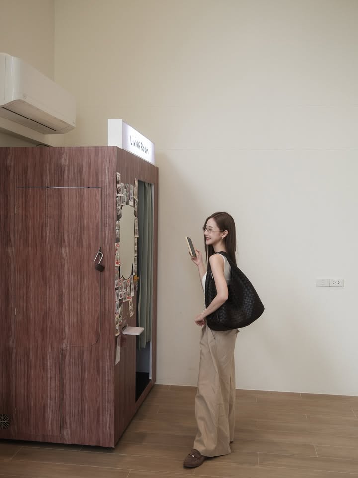 เจน - รมิดา จีรนรภัทร