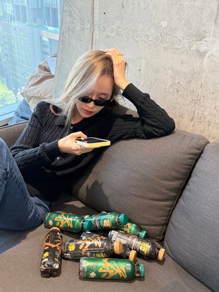 เจน - รมิดา จีรนรภัทร