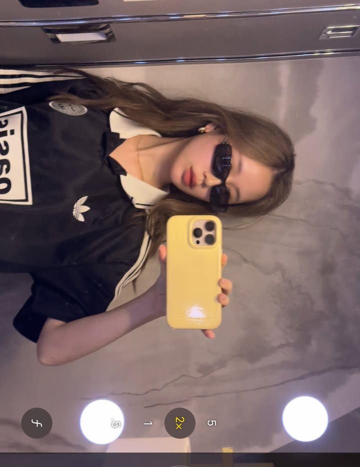 เจน - รมิดา จีรนรภัทร