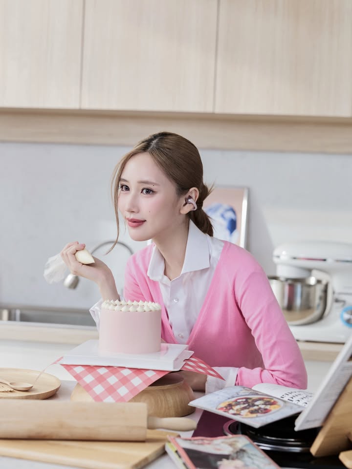 เจน - รมิดา จีรนรภัทร