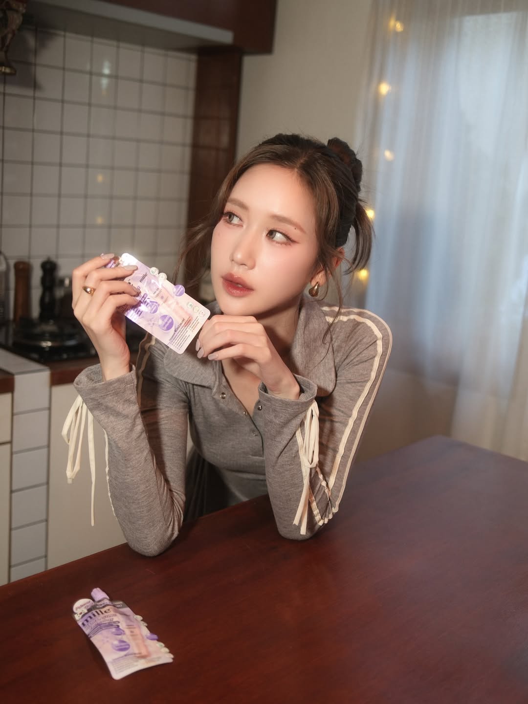 เจน - รมิดา จีรนรภัทร