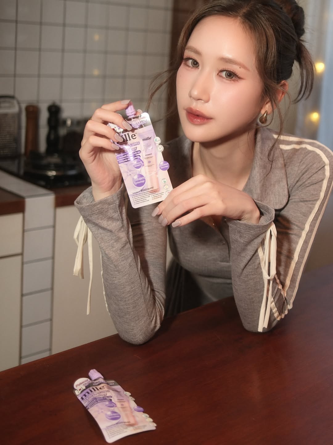 เจน - รมิดา จีรนรภัทร